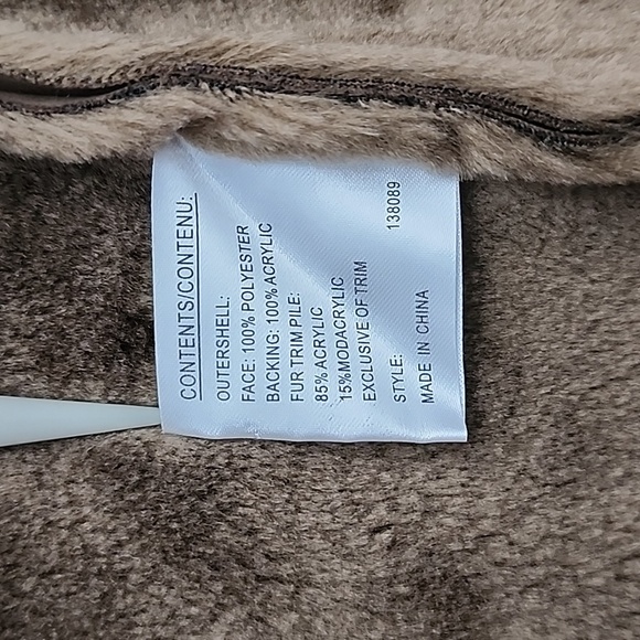 Centigrade Women's Long Faux Suede Button Up Winter Coat Faux Fur Collar Sz M - Picture 12 of 15